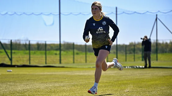 Knee injury rules Jane Maguire out of T20 World Cup